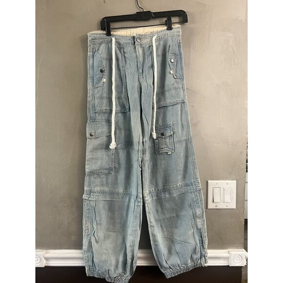 Free People We The Free South Bay Utility Cargo Jeans XS NEW - Picture 2 of 5